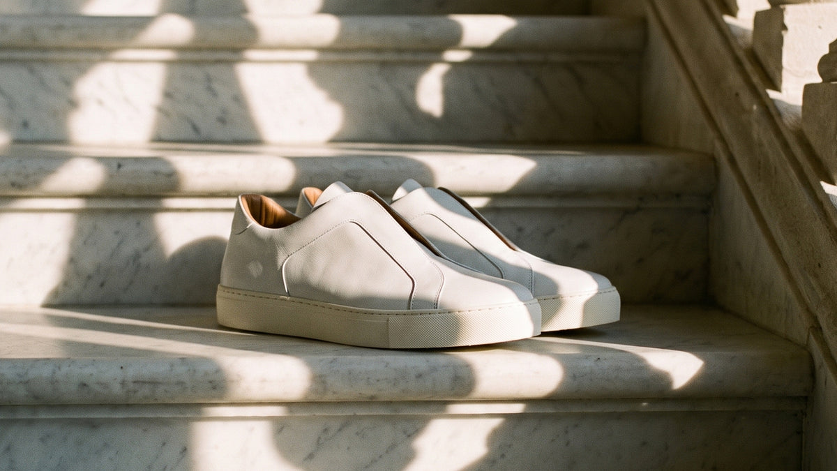 FLEX — Elastic Sneaker (White)